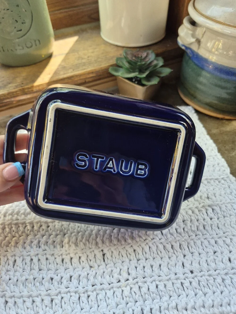 Staub excellent new